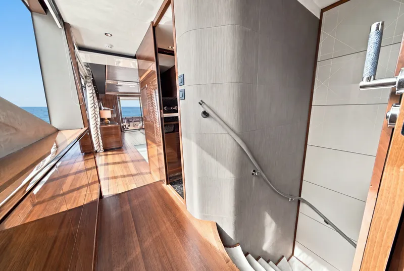 Slide: The Image of Boat photo - 33