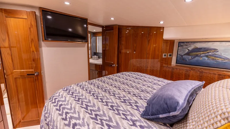 Slide: The Image of Master Stateroom with Ensuite Access - 15