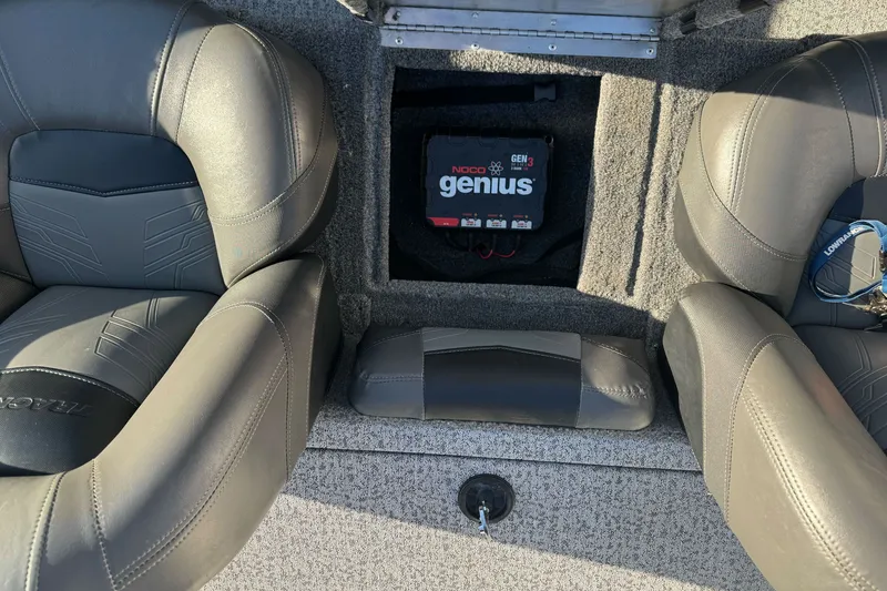Slide: The Image of 2020 Tracker Pro Team 175 boat interior with NOCO Genius battery charger. - 18