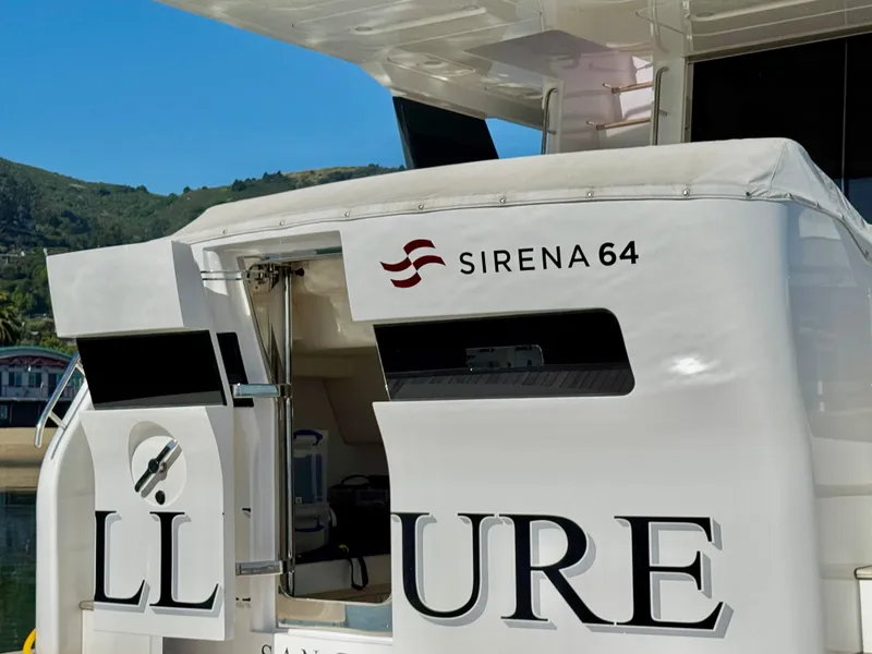 Slide: The Image of Sirena 64 2020 - 92