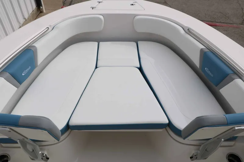 Slide: The Image of The 2027 Robalo R200 Center Console features cushioned seating in the bow area. - 40