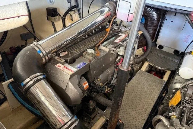 Slide: The Image of Engine room of a 2006 Formula 40 Performance Cruiser, showcasing a powerful marine engine. - 24