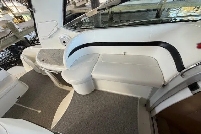 Slide: The Image of 2006 Formula 40 Performance Cruiser interior with white seating and modern design. - 8
