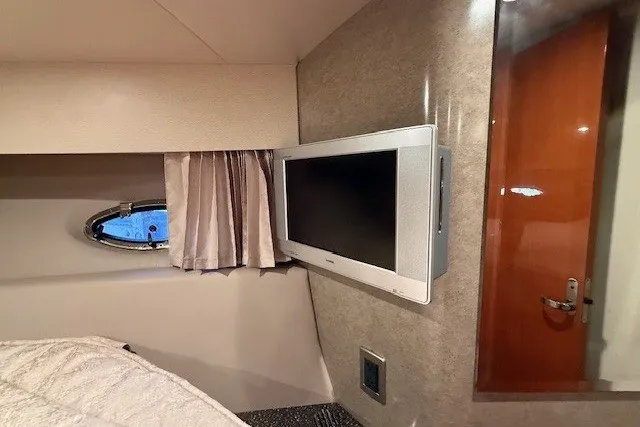 Slide: The Image of Interior of 2006 Formula 40 Performance Cruiser with TV and porthole window. - 37