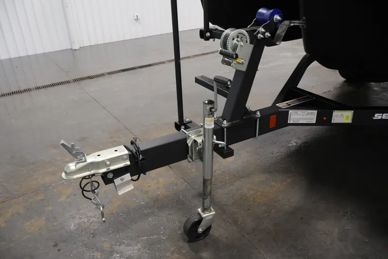 Slide: The Image of Trailer hitch and winch of 2023 Sea-Doo Switch Sport Compact on concrete floor. - 37