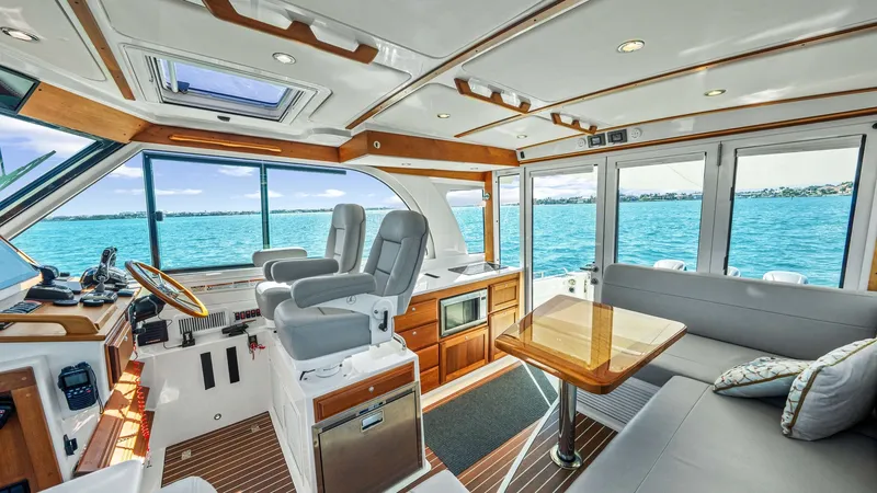 Slide: The Image of Spacious Helm and Salon Area - 13