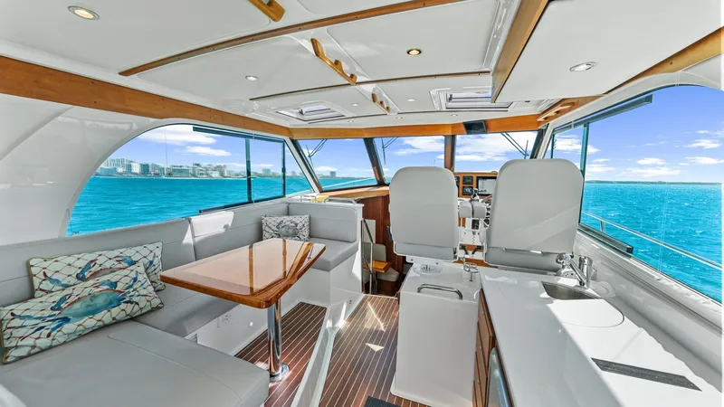 Slide: The Image of Spacious Helm and Salon Area - 6