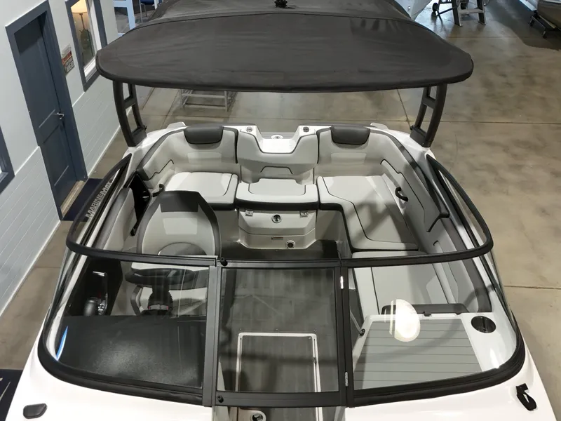Slide: The Image of Yamaha AR190 2025 - 10