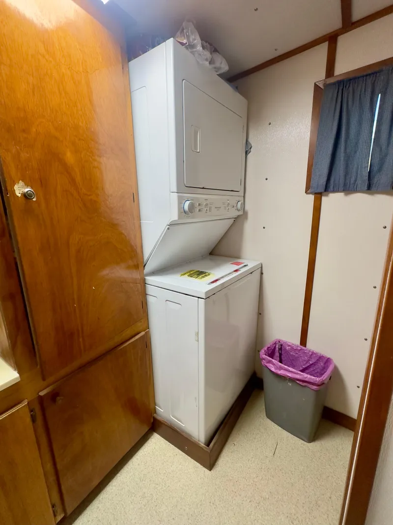 Slide: The Image of Blanchard 69 Shrimper/Freezer 2001 - 84