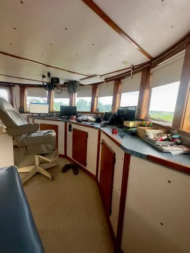 Slide: The Image of Blanchard 69 Shrimper/Freezer 2001 - 75