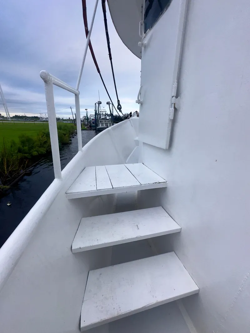 Slide: The Image of Blanchard 69 Shrimper/Freezer 2001 - 37