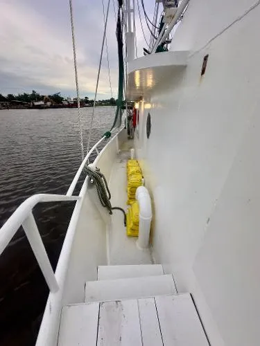 Slide: The Image of Blanchard 69 Shrimper/Freezer 2001 - 32