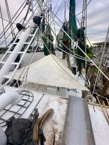 Slide: The Image of Blanchard 69 Shrimper/Freezer 2001 - 21