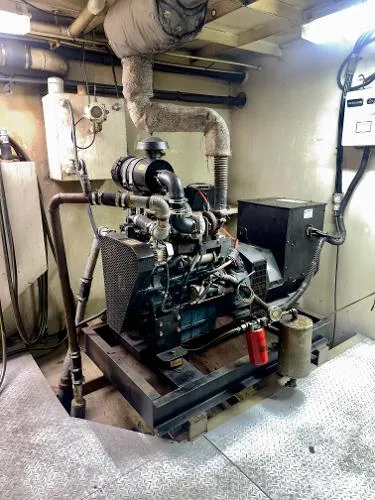 Slide: The Image of Blanchard 69 Shrimper/Freezer 2001 - 63