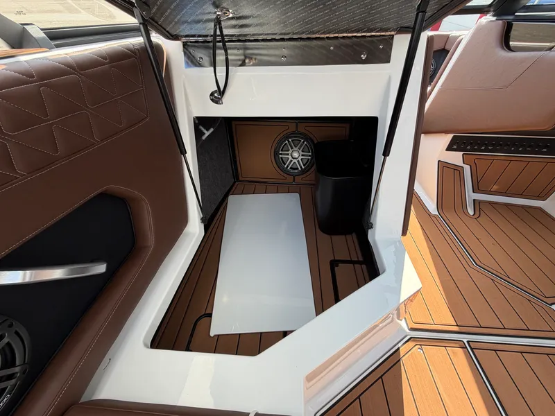 Slide: The Image of Nautique GS22SUPER AIR 2027 - 56