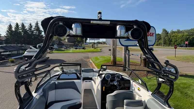 Slide: The Image of Moomba MOJO 2017 - 15