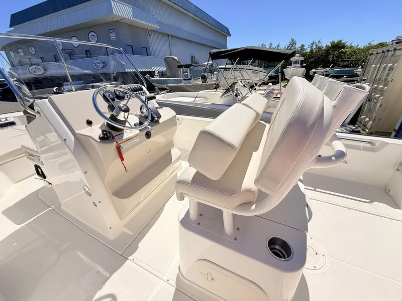 Slide: The Image of Boston Whaler 210 Montauk 2027 - 23