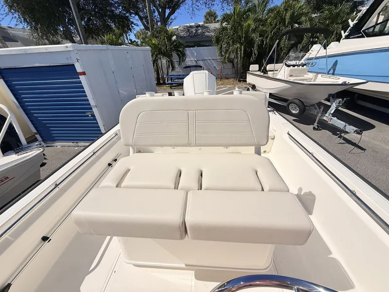 Slide: The Image of Boston Whaler 210 Montauk 2027 - 25