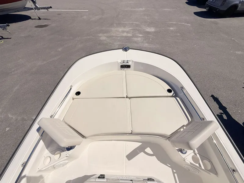 Slide: The Image of Boston Whaler 210 Montauk 2027 - 33