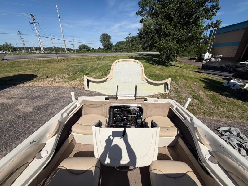 Slide: The Image of Sea Ray 180 BR 2001 - 20