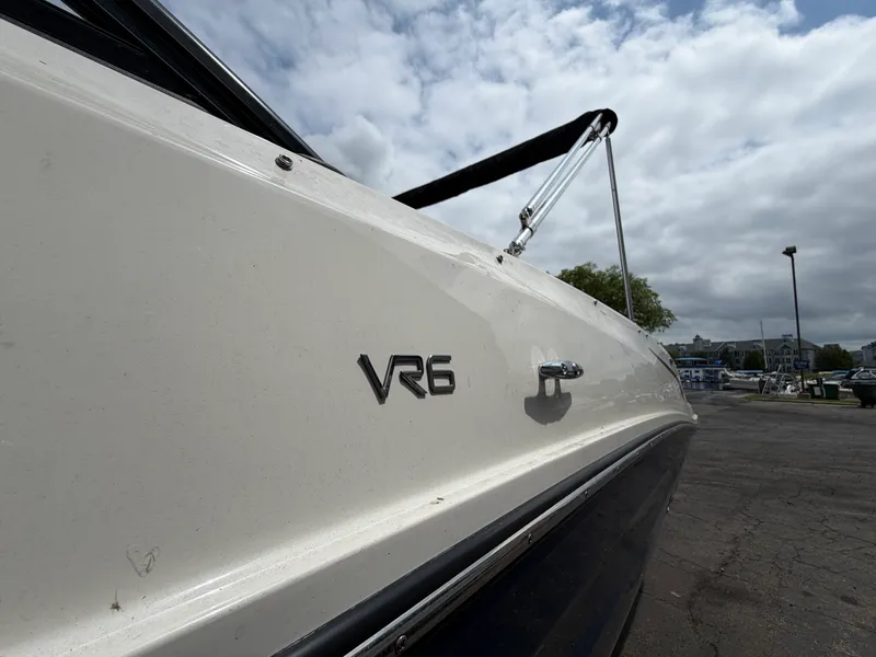 Slide: The Image of Bayliner VR6 Bowrider 2023 - 34