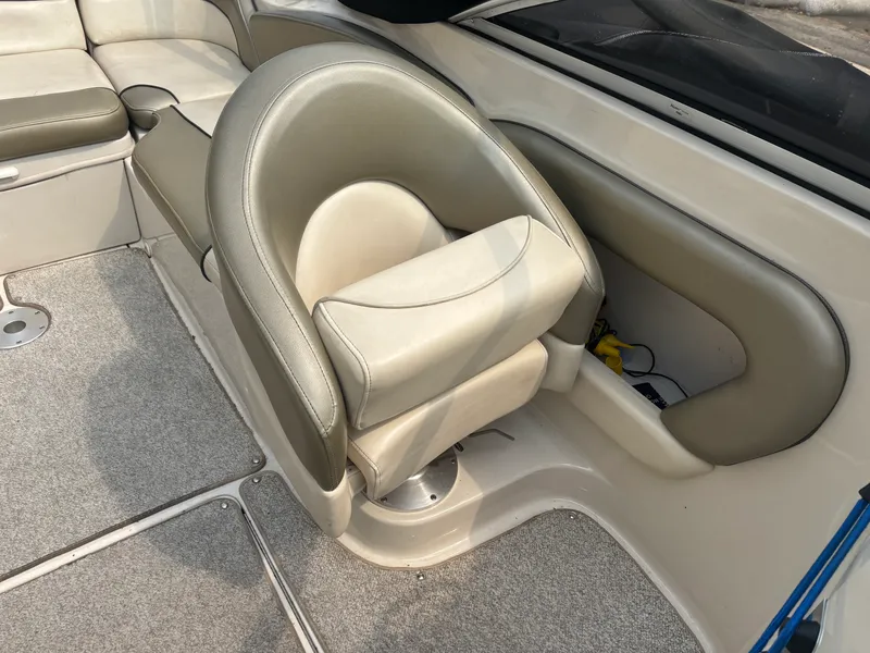 Slide: The Image of Sea Ray 240 SUNDECK 2005 - 1