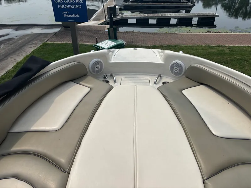 Slide: The Image of Sea Ray 240 SUNDECK 2005 - 9
