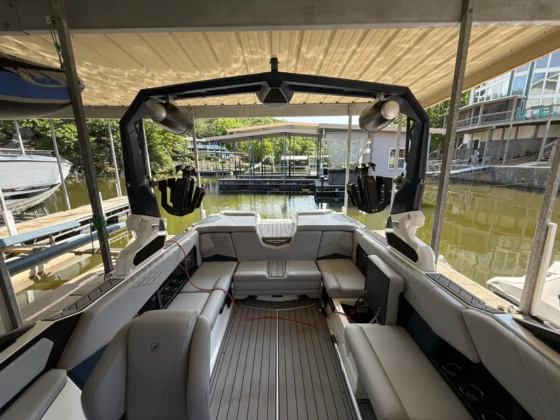 Slide: The Image of Nautique SUPER AIR S23 2022 - 36