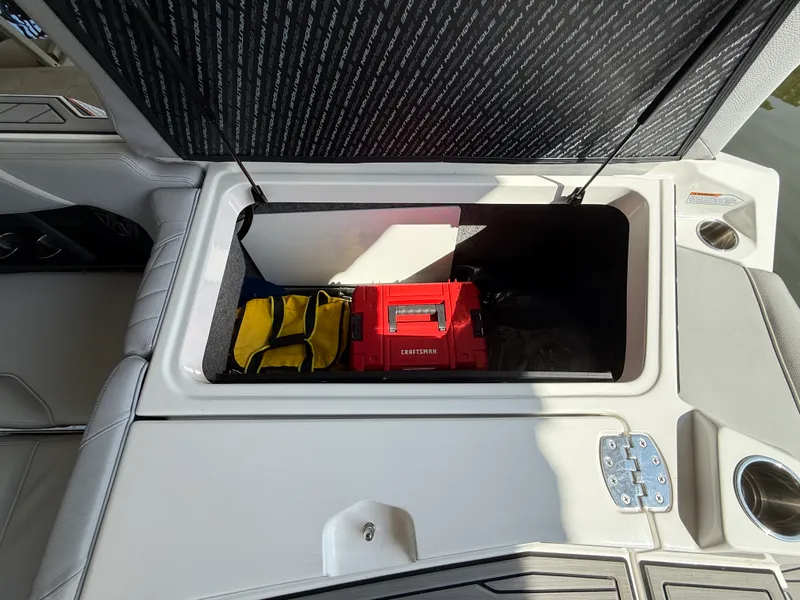 Slide: The Image of Nautique SUPER AIR S23 2022 - 18