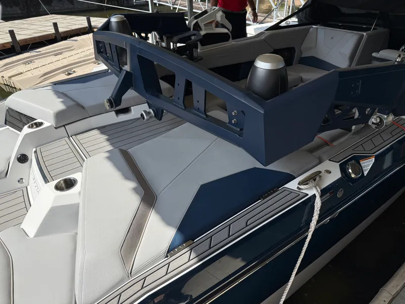 Slide: The Image of Nautique SUPER AIR S23 2022 - 7