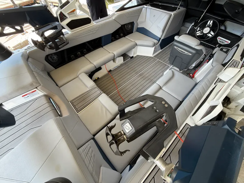 Slide: The Image of Nautique SUPER AIR S23 2022 - 9