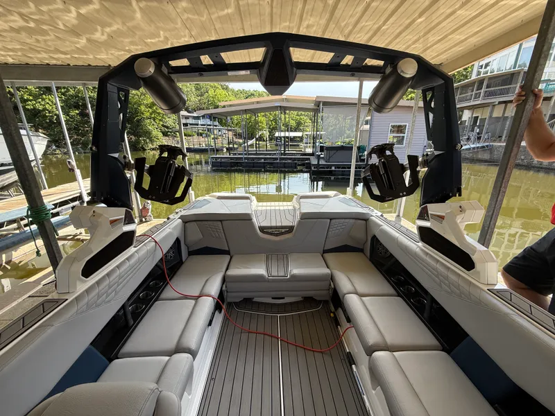 Slide: The Image of Nautique SUPER AIR S23 2022 - 19