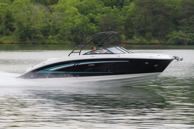 Slide: The Image of Sea Ray 270 Sundeck 2016 - 6