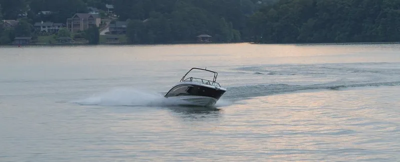 Slide: The Image of Sea Ray 270 Sundeck 2016 - 59
