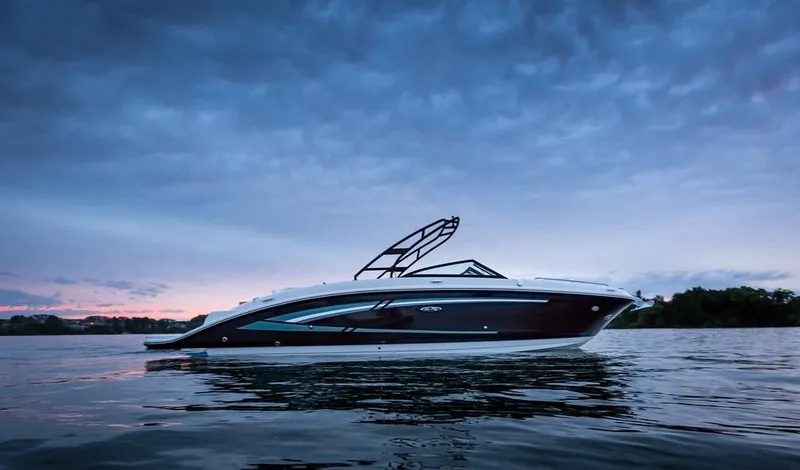 Slide: The Image of Sea Ray 270 Sundeck 2016 - 5