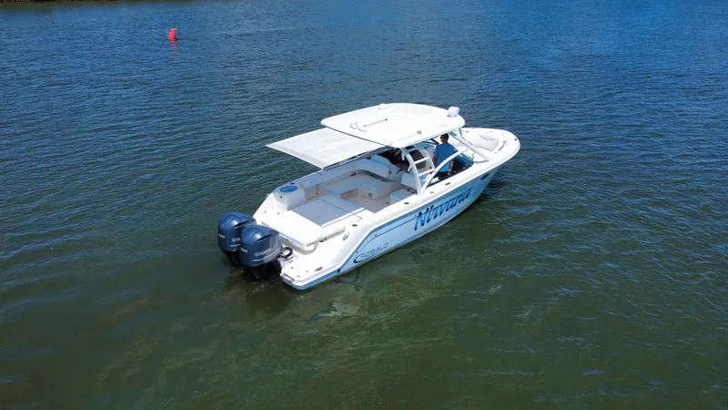 Slide: The Image of Robalo R317 Dual Console 2019 - 23