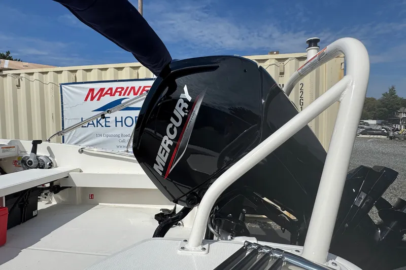 Slide: The Image of Boston Whaler 160 Super Sport 2027 - 8