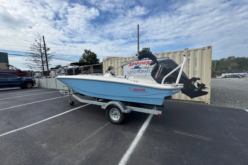 Slide: The Image of Boston Whaler 160 Super Sport 2027 - 3