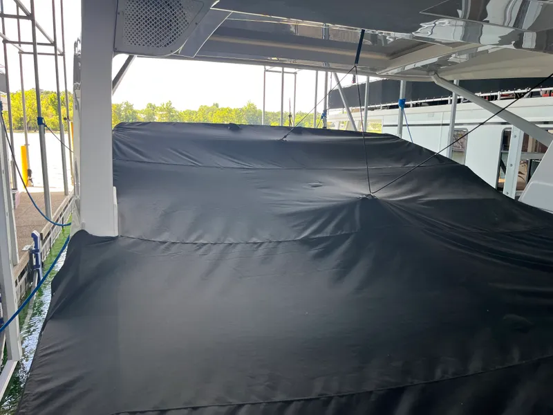 Slide: The Image of Aviara AV40 OB 2023 - 14