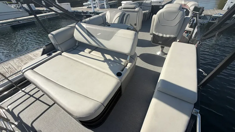 Slide: The Image of Starcraft EXS3Q TRITOON 2021 - 15