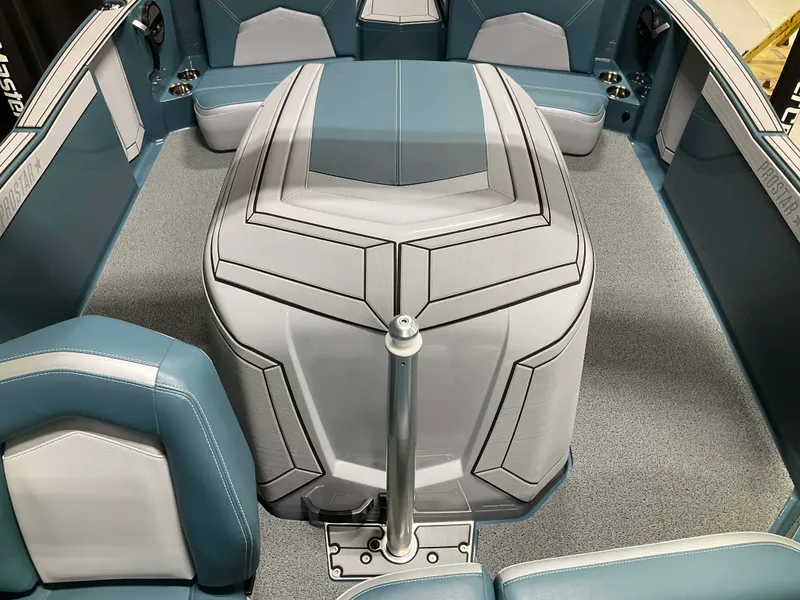 Slide: The Image of Mastercraft Prostar 2025 - 26