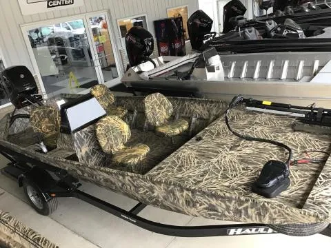 Slide: The Image of Southfork 1656 Camo Jet Boat 2026 - 3