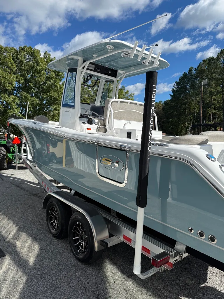 Slide: The Image of Sea Hunt Ultra 265 SE 2026 - 4