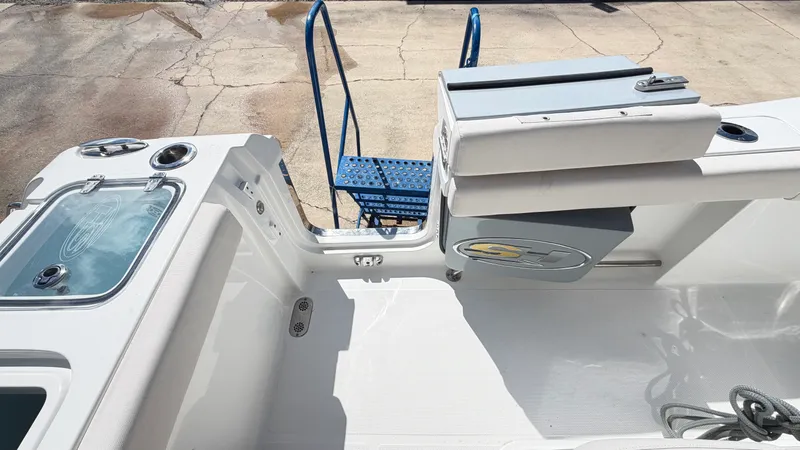 Slide: The Image of Sea Hunt GAMEFISH 27CB 2021 - 33