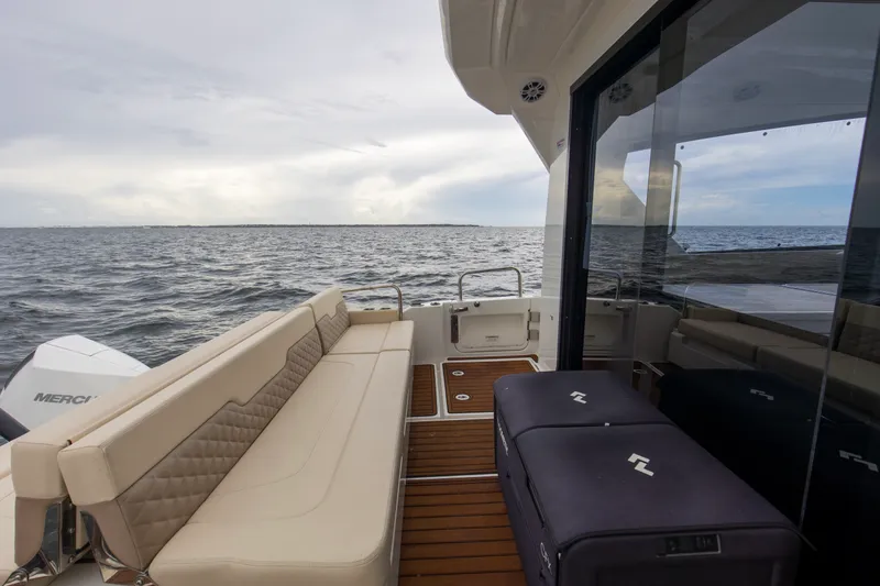 Slide: The Image of Aquila 36 SPORT 2024 - 37