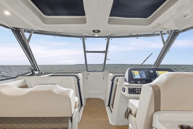 Slide: The Image of Aquila 36 SPORT 2024 - 17