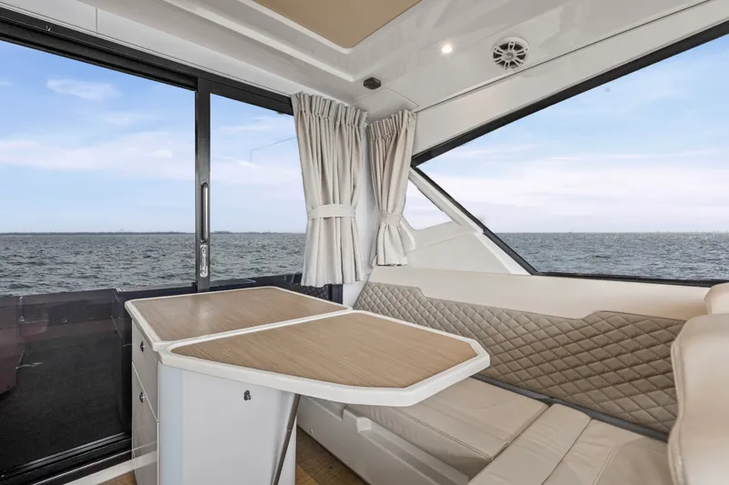 Slide: The Image of Aquila 36 SPORT 2024 - 18