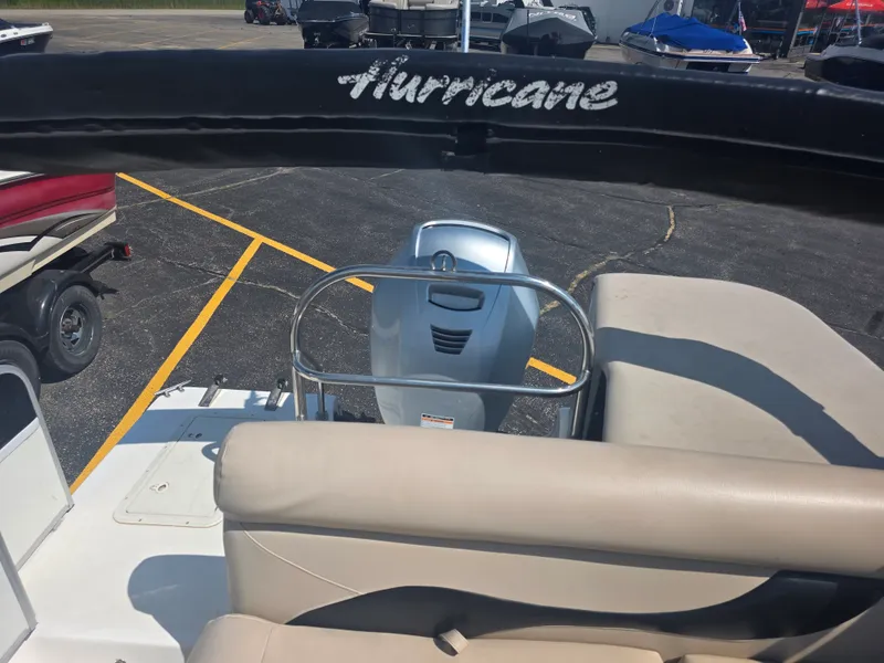 Slide: The Image of Hurricane 196 FUNDECK 2013 - 4