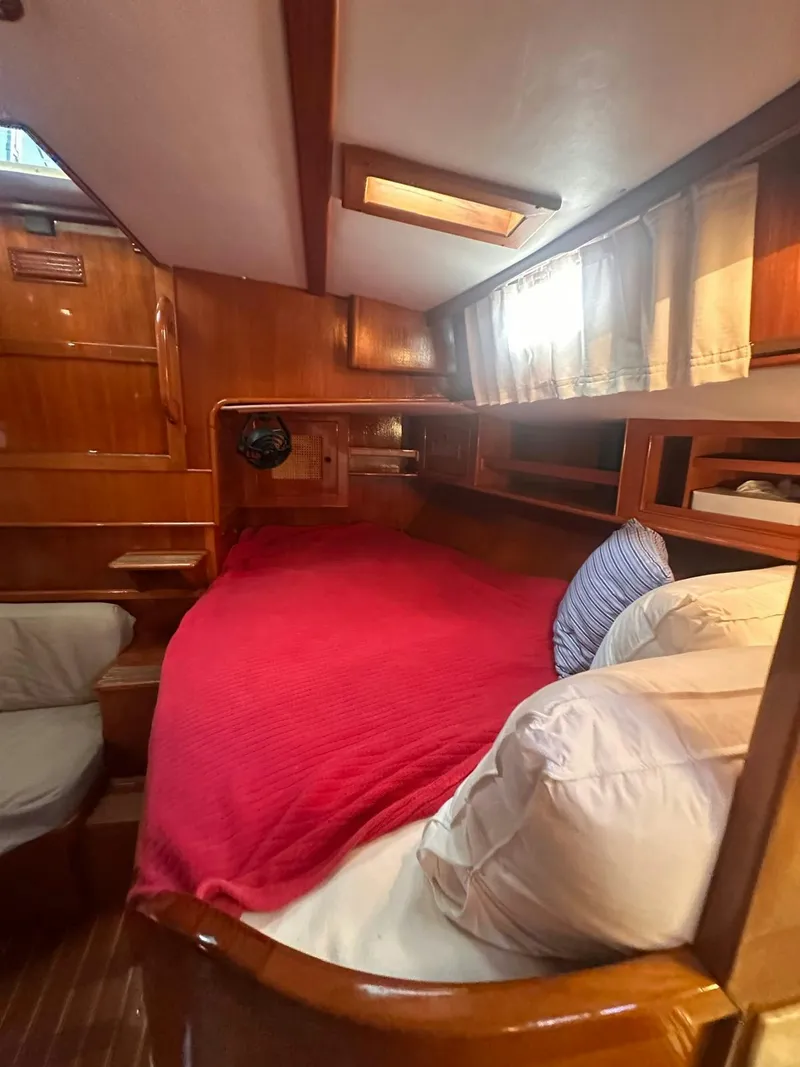 Slide: The Image of Camper And Nicholsons 60 1983 - 34