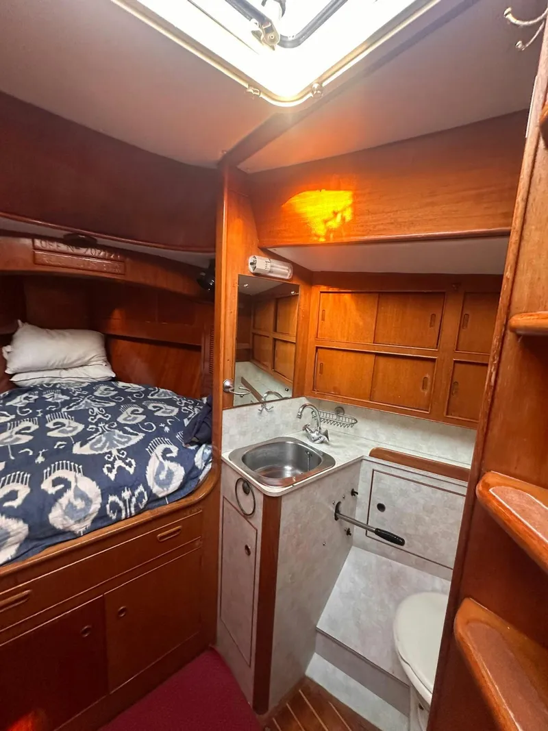 Slide: The Image of Camper And Nicholsons 60 1983 - 28
